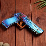 Сувенир деревянный "Пистолет-резинкострел" голубой